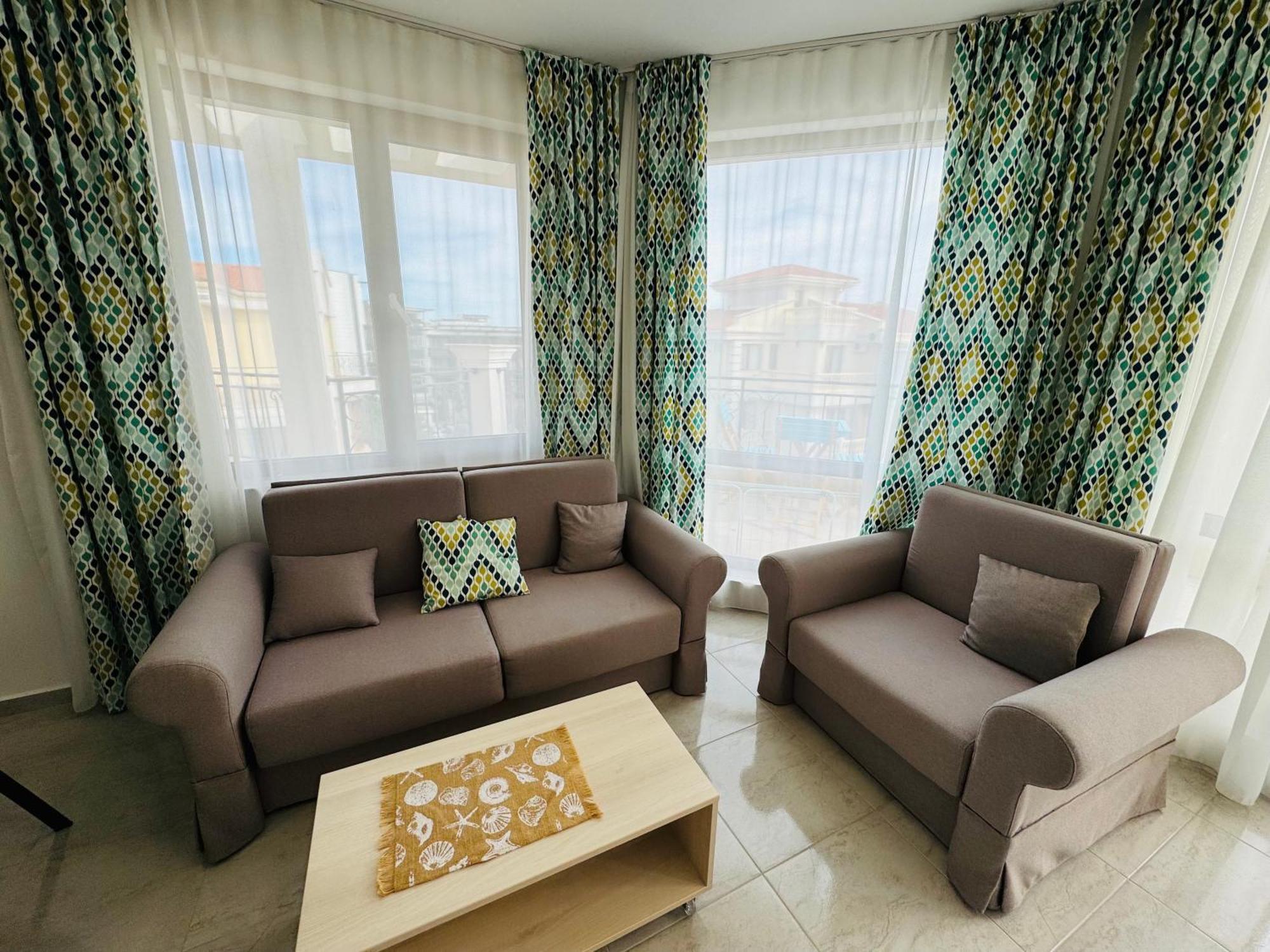 Horizon 10 'В' Apartment สวิติ วลัส ภายนอก รูปภาพ